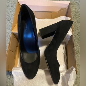 Black heels